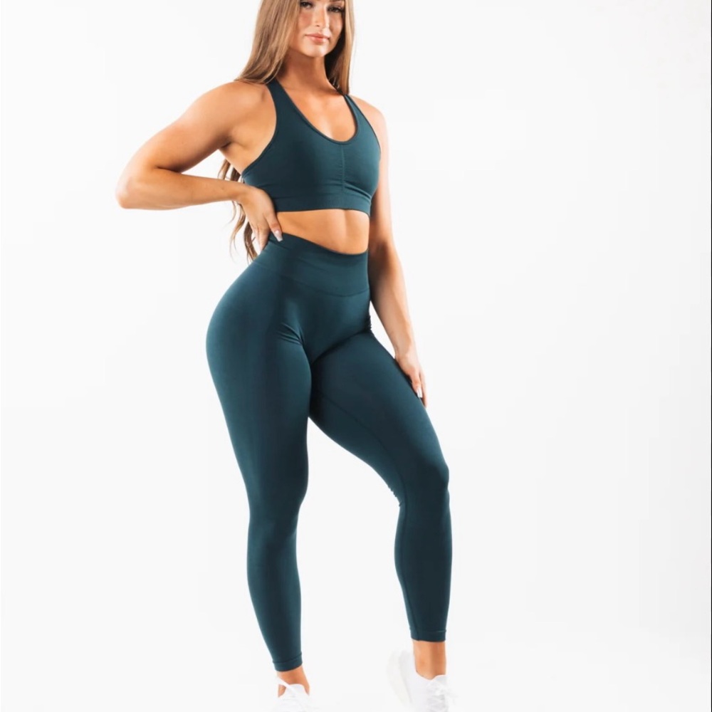 Amplify Leggings- BRAND NEW- NEVER WORN